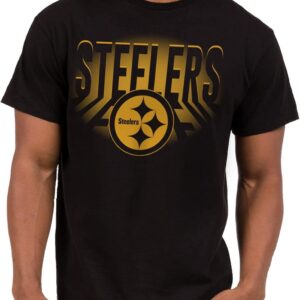 Junk Food Clothing x NFL – Team Spotlight – Short Sleeve Fan Shirt for Men and Women – Officially Licensed NFL Apparel